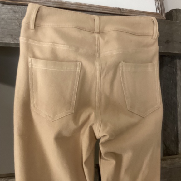 Women Camel Denim-look Stretchy Legging with Pockets - Picture 6 of 6